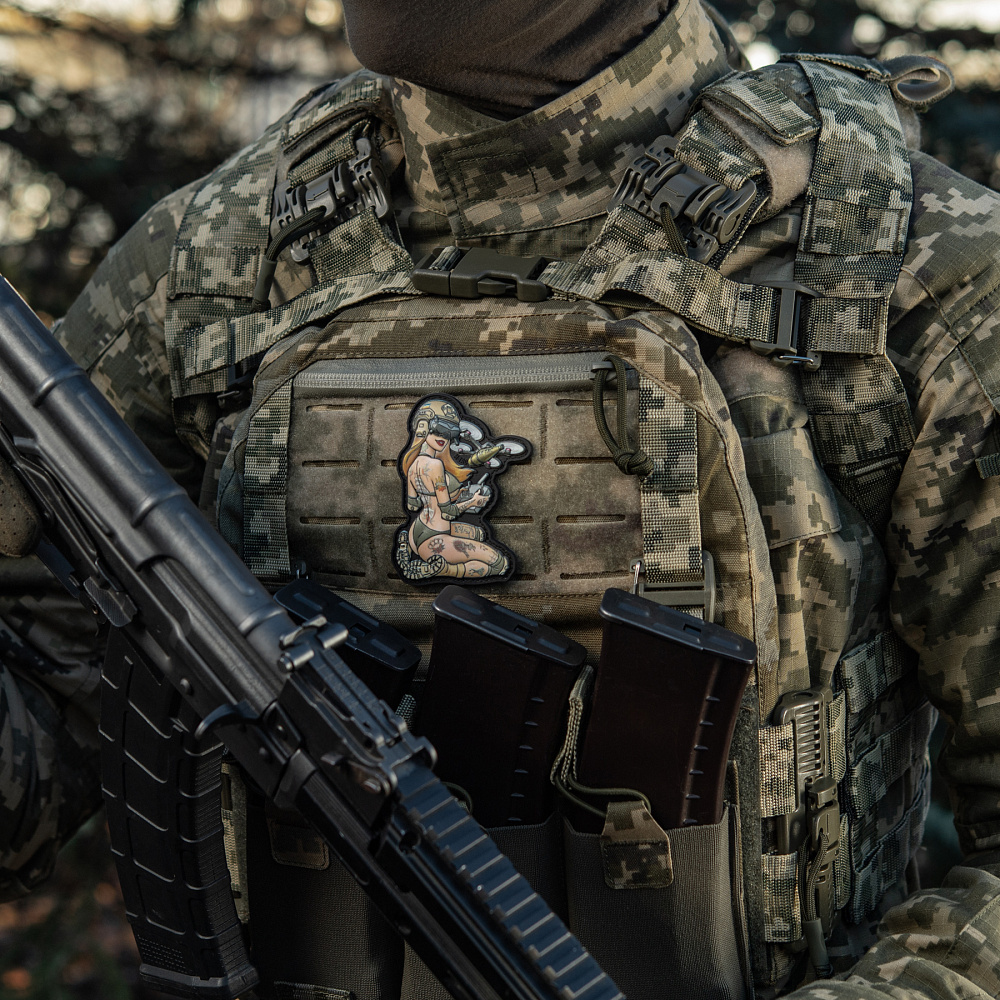 M-Tac нашивка Tactical girl №6 PVC Hooligan Olive V2 - Зображення 2